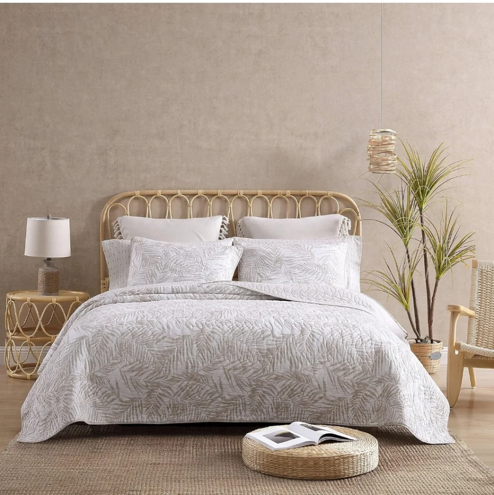 Tommy Bahama - Queen Quilt Set, Reversible Cotton Bedding with Matching Shams,